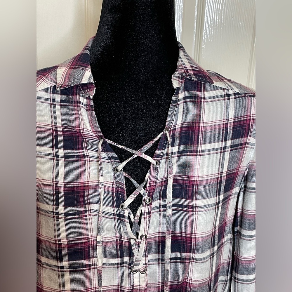 PAIGE Women's Button Up Tie Front Kieran Top Blouse Plaid Gray/Red Size Small   - Picture 4 of 13